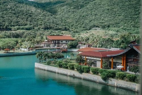 The St. Regis Sanya Yalong Bay Resort