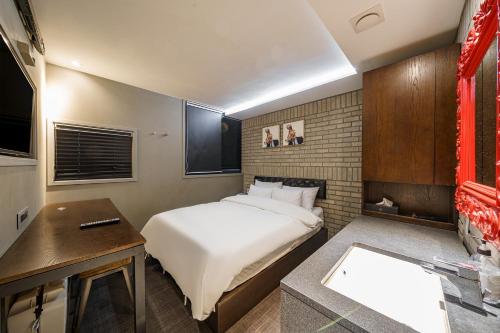 H-AVENUE Hotel Yeoksam, Soul (fotografie 10)