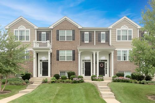 Urban Oasis in Chicago’s Best Suburb in Naperville, USA