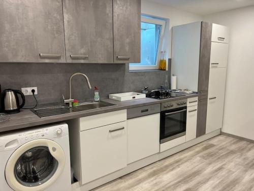 Eg-souterrain Wohnung - Marburg