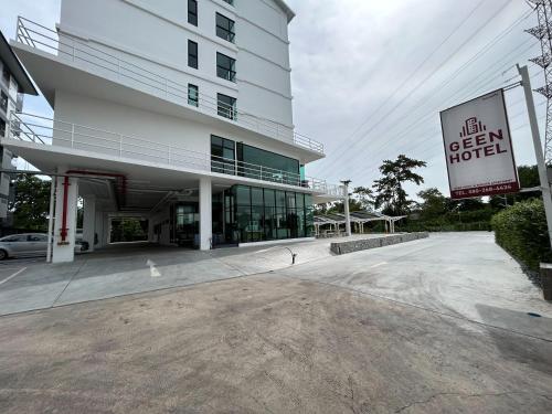 GEEN Hotel Chonburi