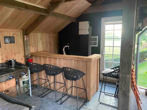 Hofstede "Den Hul"- Riant & Authentiek onthaasten - 8 persoons Hofstede "Den Hul"- Riant & Authentiek onthaasten - 8 persoons