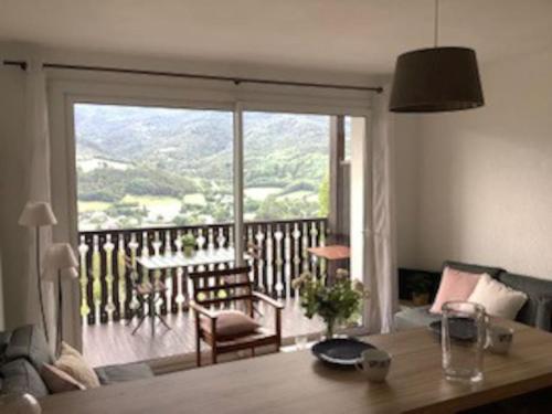 Duplex avec garage Vue montagne Au-dessus de la ville - Location saisonnière - Barcelonnette