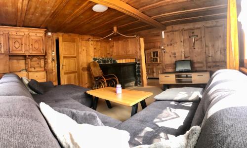  Haushälfte Ober Misanenga in Obersaxen Mundaun