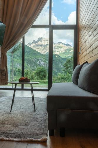 Villa Ujëvara e vogël (Villa Ujevara e vogel) in Theth