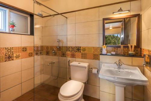 Bathroom, Willow Hill by Nature Resorts in Ooty