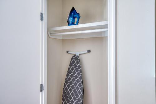 Foggy Bottom 1BR w Gym Rooftop Doorman WDC-28 Foggy Bottom 1BR w Gym Rooftop Doorman WDC-28