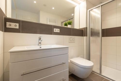 Neue zentrale Souterrain-Wohnung 24h Self Check-In, Гамбург (фото 7)