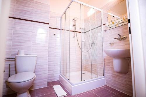 Hotel Gong - image 4