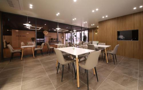 Brown Dot Hotel Sinan - Gwangju