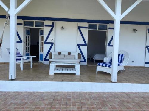 Instalações, BluePalm case in Petit-Bourg