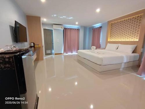 TK Thongrak Apartment thumbnail 5