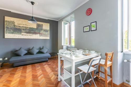 AliCeci San Camillo Apartment by Rentbeat - image 4