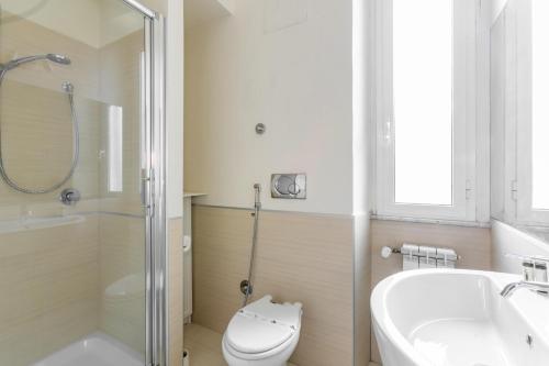 AliCeci San Camillo Apartment by Rentbeat - image 6