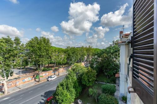 AliCeci San Camillo Apartment by Rentbeat - image 11