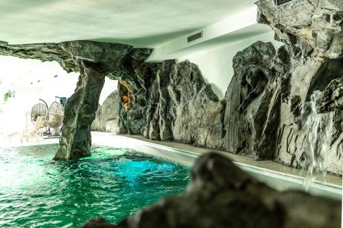 Hotel Saalbacher Hof - image 12