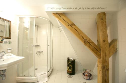 Shakespeare Boutique Hotel - image 12