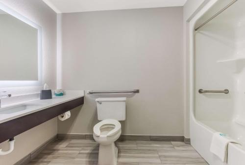 Magnuson Hotel Bourbonnais - image 14