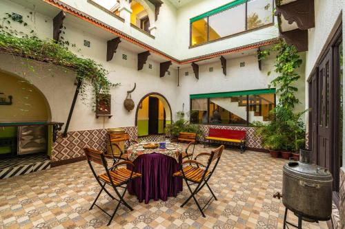 StayVista's Courtyard House - Kanha - Villa with Private Pool, Central Courtyard & Terrace