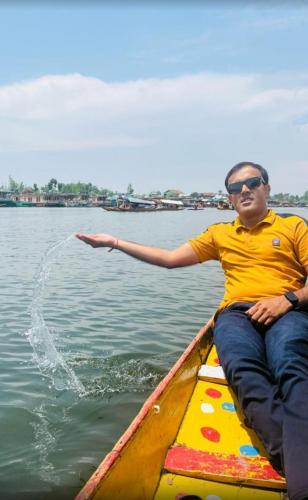 Pana 4 Boat House - image 2