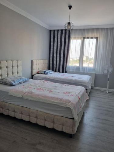 Denize yakın kiralık daire 3+1 / 140m²