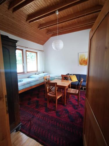 Cosy room in the nature, Pension in Graz bei Hönigthal