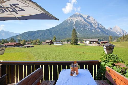 ทัศนียภาพภายนอกโรงแรม, Fewo 3 Haus am Lärchenhang (Fewo 3 Haus am Larchenhang) in ไพลค์