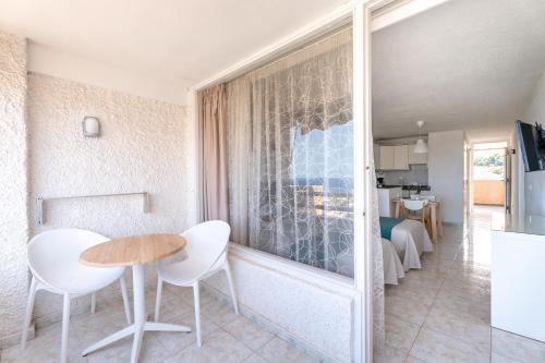 Apartamentos Borinquen - image 13
