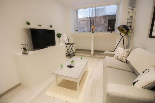 la BD : joli T2 rénové /Wi-fi/centre-ville (la BD : joli T2 renove /Wi-fi/centre-ville) in 安古蘭市中心