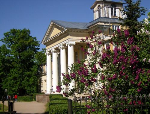 Krimuldas Muiža - main image