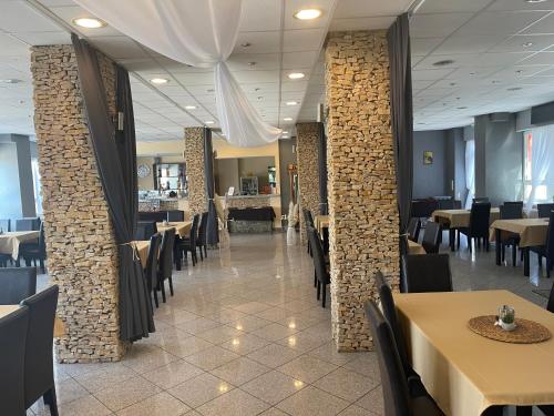 Restaurant, Airport Szallo in Tököl