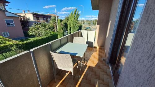 Altan/terrasse, Colleoni Lodge CASA VACANZE CON 2 APPARTAMENTI INDIPENDENTI in Verdellino