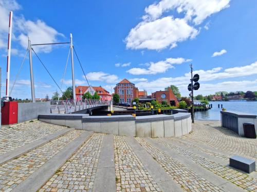 Ferienwohnung an der Drehbrücke Malchow SEE 11191