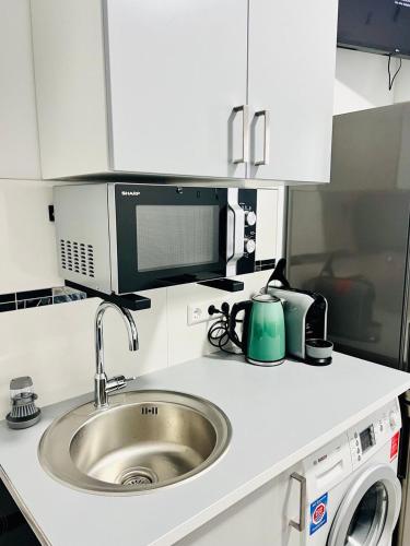Létesítmények, Neuwertiges Apartment mit schnellem WLAN, Netflix, Glasfaser, Kostenlose Privatparkplatz auch fur Tr in Freiberg am Neckar