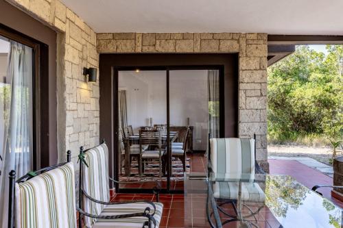 Ol Pejeta Mansion - Tap to explore photos
