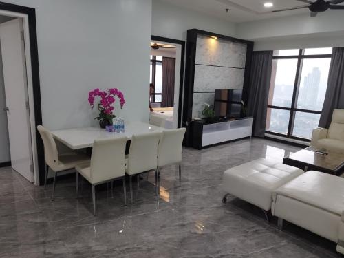 Bintang Royal Casa Suites Times Square KL - image 12