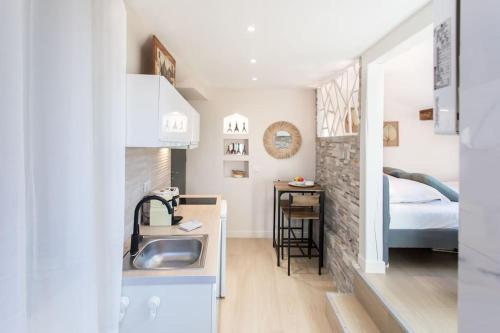 #49 Perfect location Saleya old town 2mins to Sea AC, Nicea (zdjęcie 7)