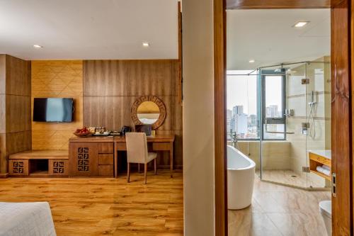 room detail thumbnail 1