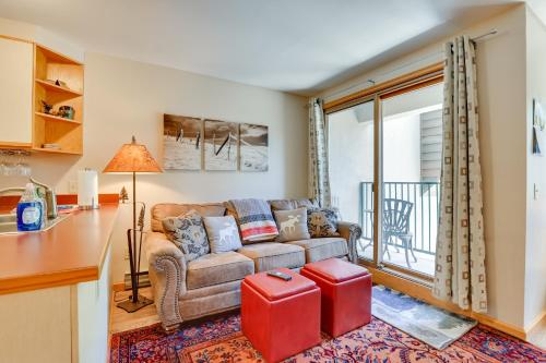 Ski-In and Ski-Out Retreat with Iron Horse Pool Access! - image 6