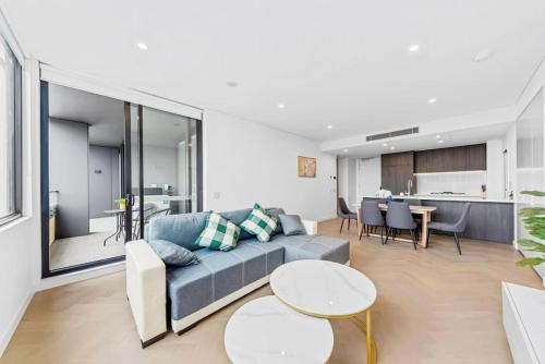 Cosy 3B Apt near Macquarie Park - image 8
