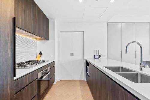 Cosy 3B Apt near Macquarie Park - image 13