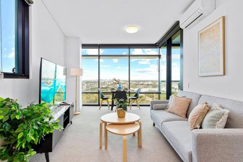 Urban Lifestyle Retreat in Sydney Olympic Park - main image