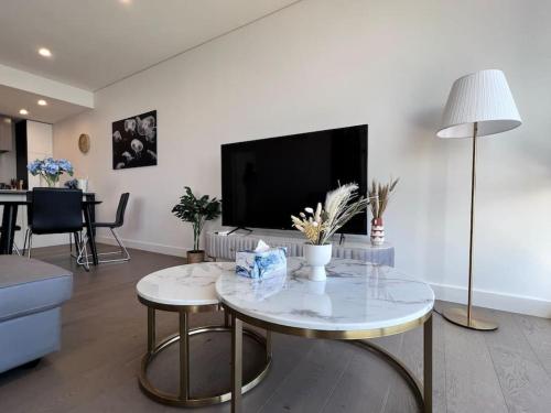 Your Luxury Weekend Getaway in Wentworth Point - image 12