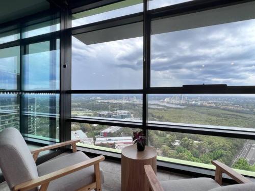 High Level Fabulous View 4Beds APT in Olympic Park - image 5