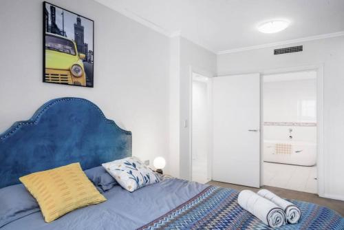 2 Bedroom Apartment in the Heart of Rhodes - image 12