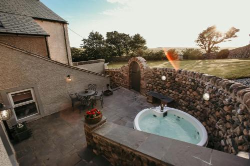 Sledbank Cottage in the Hill, Silecroft