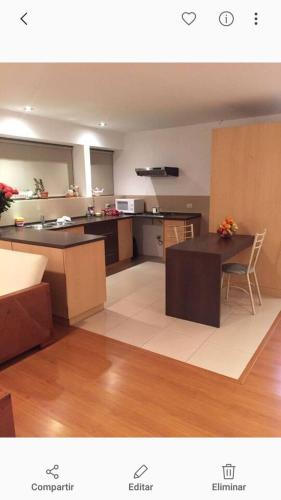 ห้องครัว, Urbanización El Condado. (Urbanizacion El Condado.) in เอลกอนดาโด