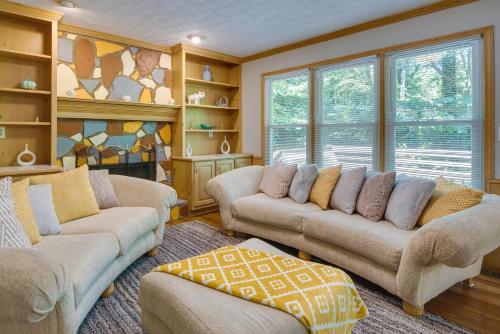 Peaceful Georgia Getaway Near Arabia Mountain! in Conyers, USA