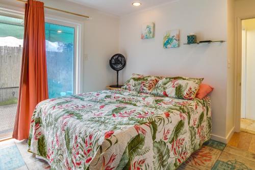 Charming Waialua Vacation Rental - Near Beach!