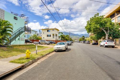 Surfer's Paradise: Waialua Condo Steps to Beach! in Mokuleia (HI)